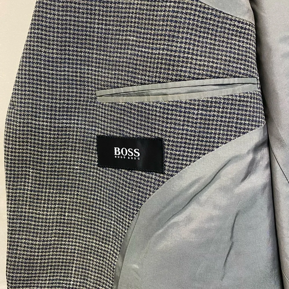 Hugo Boss Men’s Sports Coat Blazer Jacket Size 42R Virgin Wool Linen Blend